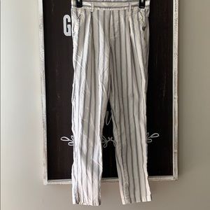 Striped crop pants